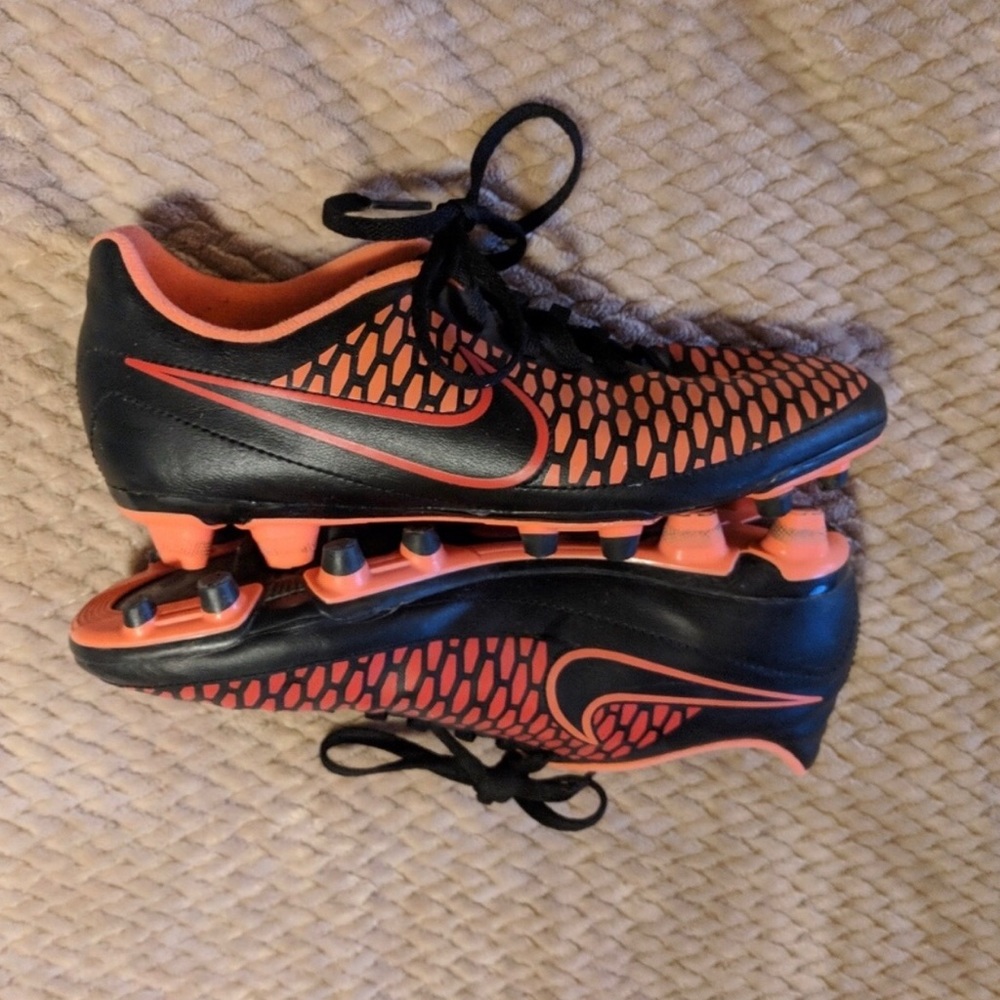 Nike soccer/softball cleats.